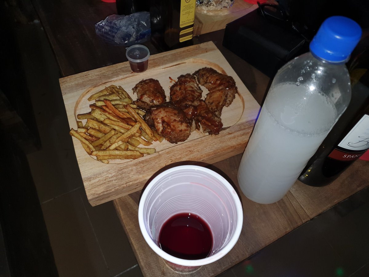 Bk_Klassic's tweet photo. Signs and wooden plates delivered.
The chicken is hot too.
#cnc #carbidecreate #cam #CAD #Business #food.. https://t.co/YH3JFuosbX