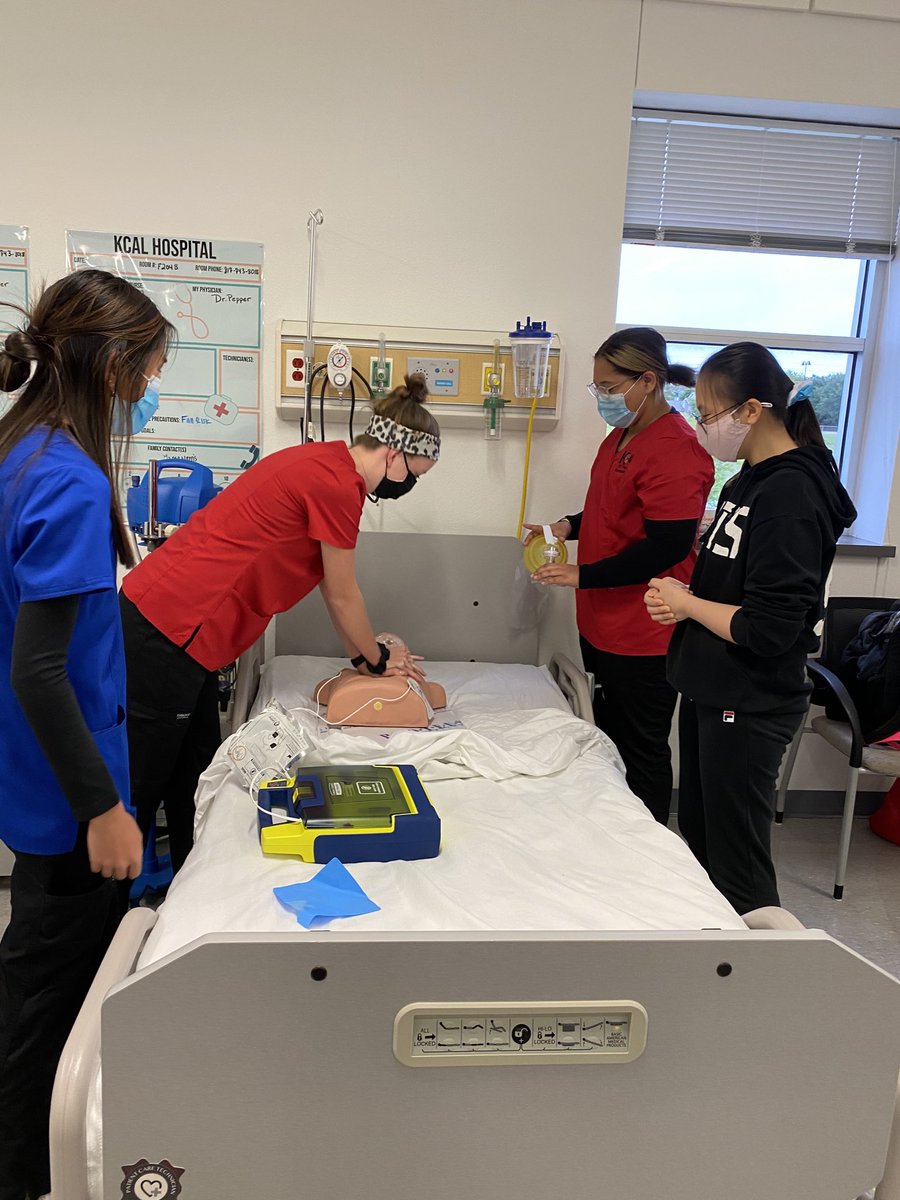PctKcal's tweet photo. Mock codes are happening in PCT. The ladies of 1/2 period did a great job. We know how to save a life. #CelebrateKISD #CTEinKISD ⁦@KCAL_KISD⁩ https://t.co/5QmJVrVLD0