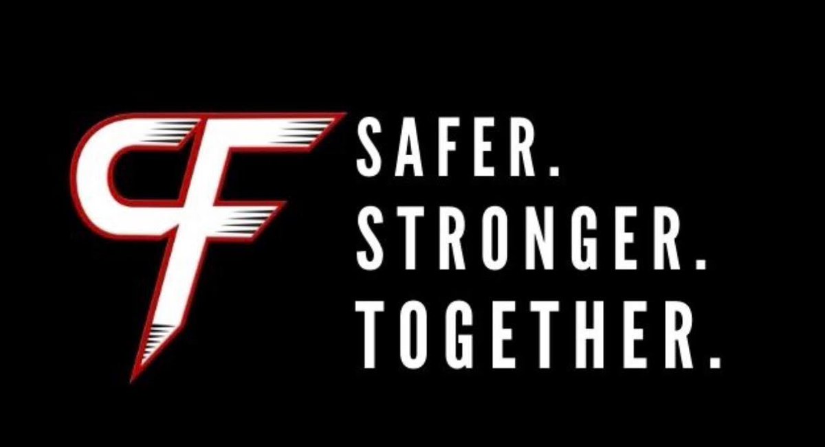sampsonjeff1's tweet photo. Finally we are off and running! Great job to all staff, students and parents! #saferstrongertogether @jchappuiscf @CFHSPrincipal https://t.co/muWQ4gnFUn