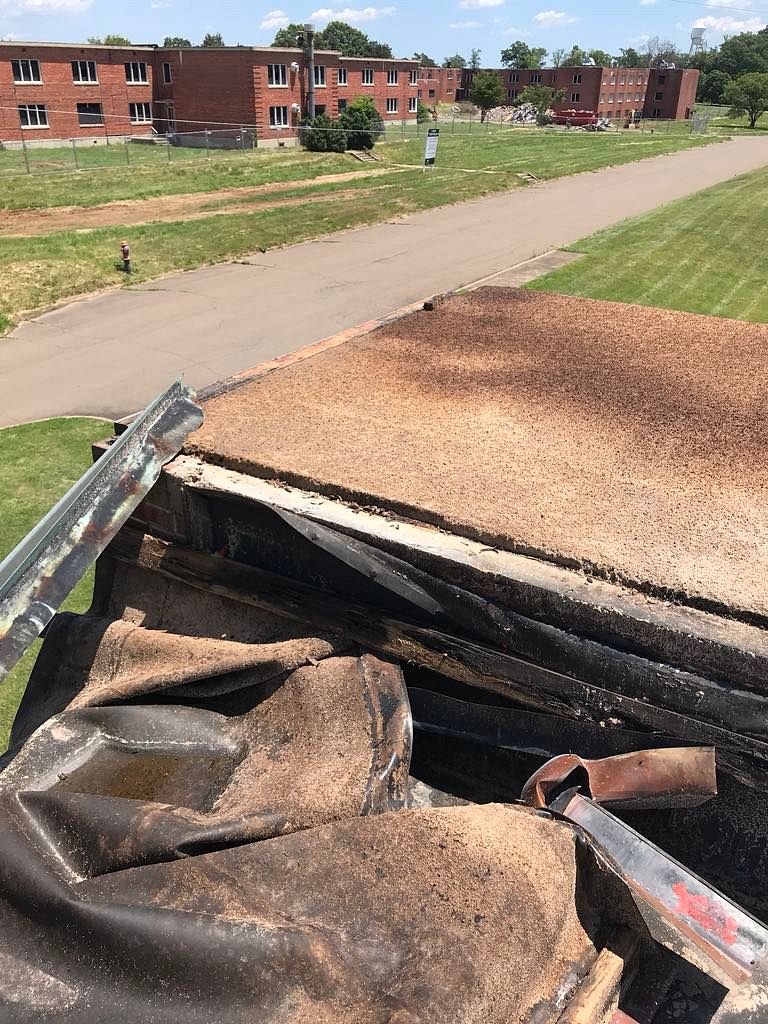 worthapeak's tweet image. Check out these before &amp;amp; after photos of a Firestone Rubbergard EPDM rubber roof with copper flashing we completed yesterday in Warrenton, VA. What a transformation! Call us today for your free estimate! 703-753-4585 #roofing #RubberRoof #copperflashing #firestonerubber