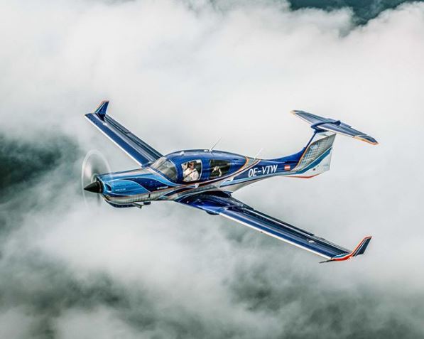 Continental_AT's tweet photo. Congratulations to the team at @DiamondAircraft for achieving such a significant certification milestone! As a proud partner, we're looking forward to powering many DA50 RG flights with our 6 cylinder CD-300 Jet-A engine.  

📸: Diamond Aircraft https://t.co/nL9k7i9lGz