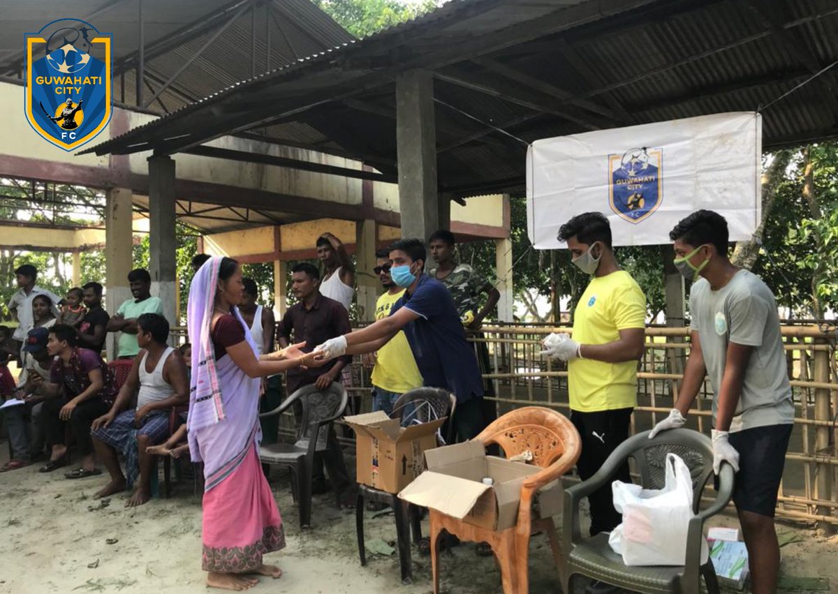 guwahaticityfc's tweet photo. #TogetherForAssam
GCFC distributed flood relief in Sukutiputa, Morigaon today as part of 'Together for Assam' campaign. GCFC, in association with @Sportscraft_Mgt started 'Together for Assam' campaign on social media for the aid of flood victims of the state. #OneAssamOneDream https://t.co/IfodDftui3