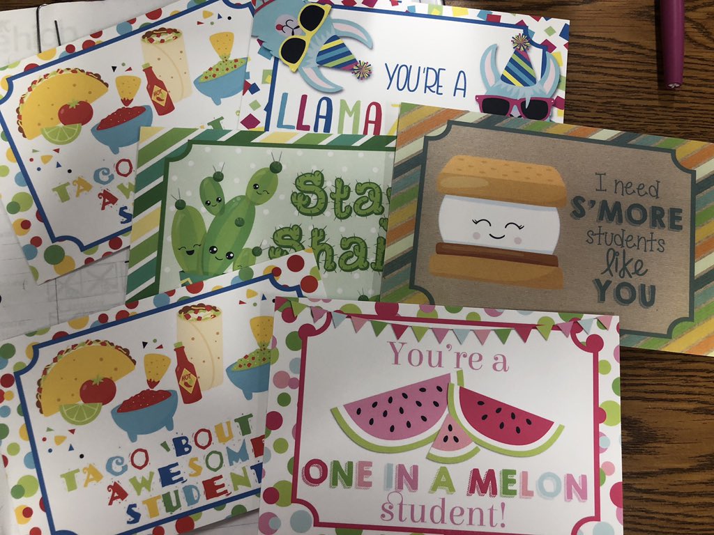 jenniferekyle's tweet photo. I have some virtual students getting happy mail delivered soon! #wearenorth https://t.co/JdGc5zzzKJ
