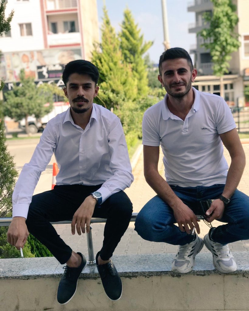 406613emre's tweet photo. #Kardeşlik son bulmayan arkadaşlıklardan doğar. https://t.co/DnSOVoKzpX