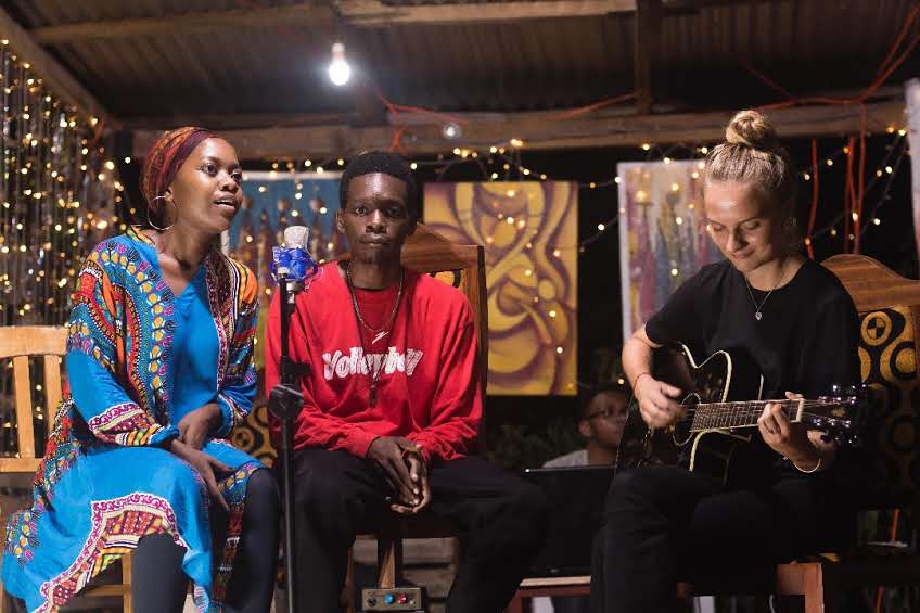 cdftz's tweet photo. Jesca uses songs, poems, dance and paintings to advocates for Sexual and Reproductive Health and Rights among young people. She has managed to reach 465 young people, raising awareness on SRHR in Dar es Salaam Region.

Asante @FORWARDUK &amp; @cdftz  for empowering young people. https://t.co/6zZILFIiae