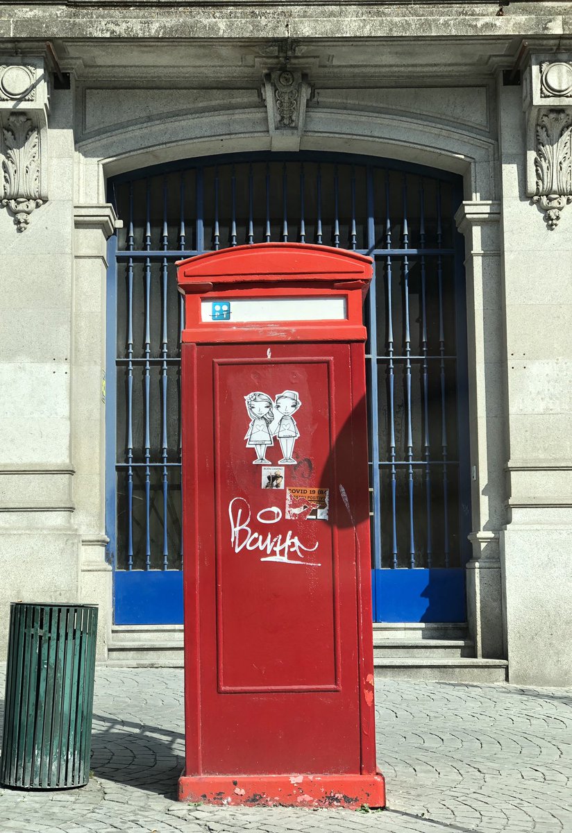LisbonTwin's tweet image. Love a red phone booth... ❤️ #missinglondon