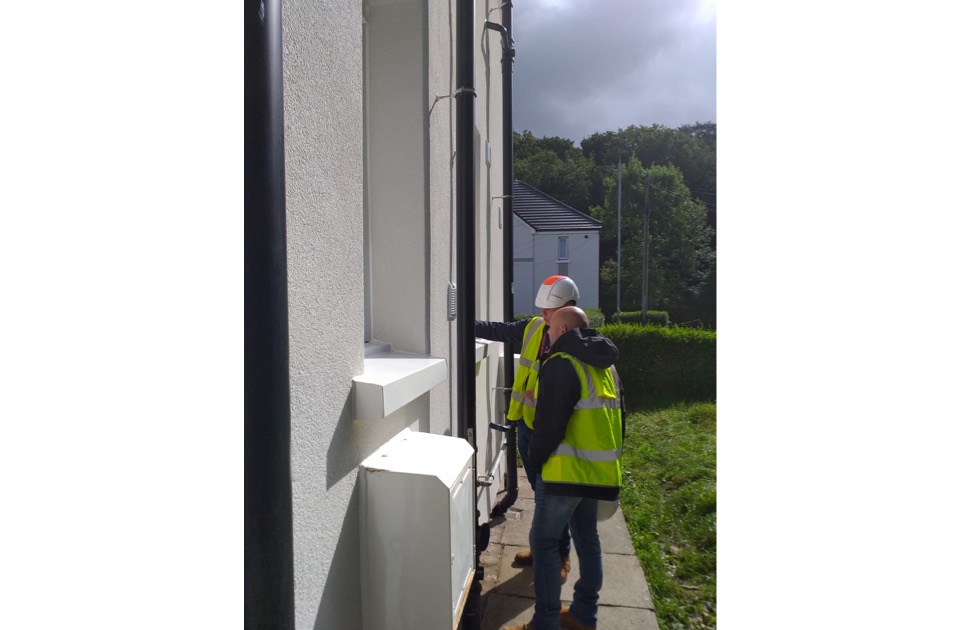 Good to see #wholehouseretrofit #deepretrofit homes delivered at scale in Scotland. 126 homes completed and warm for winter, many more to come. 
@Renfrewcouncil @johngilbertarch @Hab_Lab 
#Buildbackbetter #Retrofirst