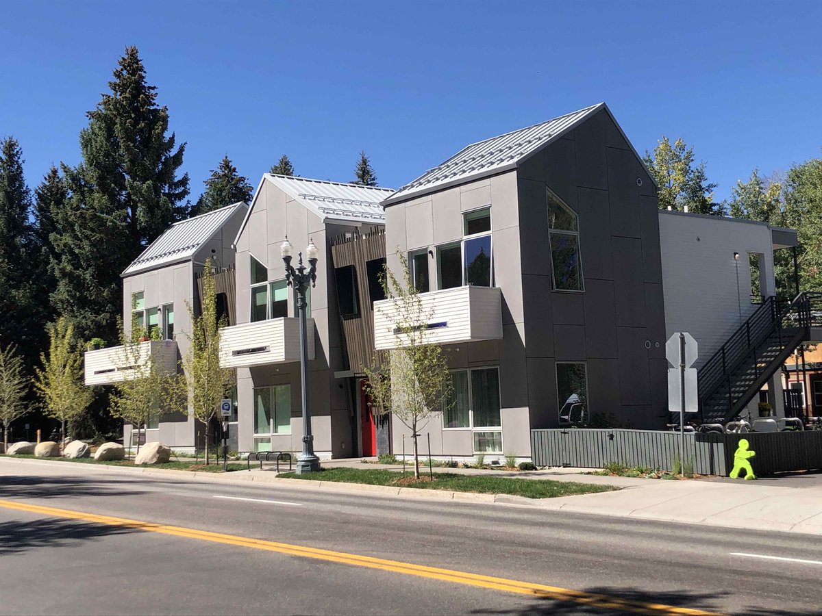 S__Construction's tweet photo. Check out the progress in Aspen on the Affordable Housing Projects! West Main wrapped up last month, Park Circle is expected to finish this month and Castle Creek in December. 
#projectprogress #aspenhousing #affordablehousing #ShawConstruction #MountainBuilder https://t.co/EeBs5XpSp8