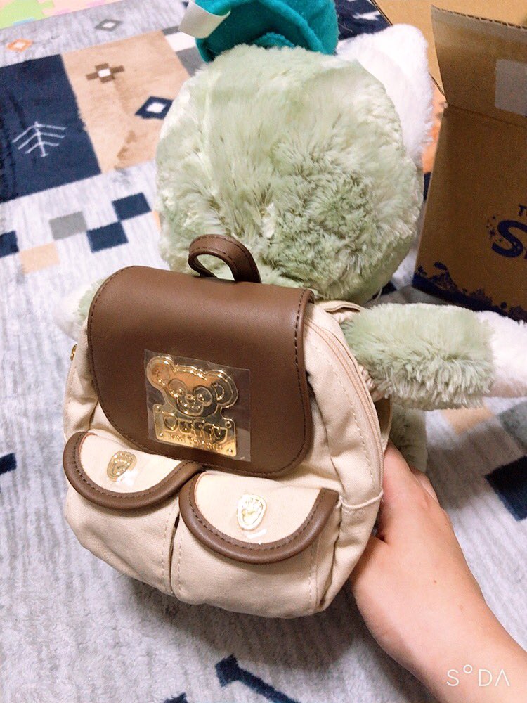 marumo_0304's tweet photo. 職場の人がギリギリで買ってくれたの〜✨✨✨✨うれしみ〜😂😂 https://t.co/LlkOejWhZo