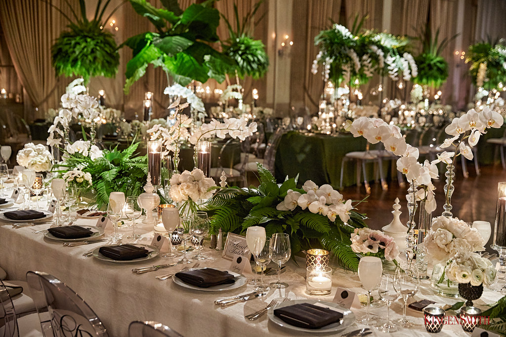 HMR_Designs's tweet photo. #Blooming #botanicals allow for vibrant saturation in this verdant ballroom #design accented with white #orchids π| #RevaNathan πΈ@kingensmith https://t.co/03YVsR0iPt
