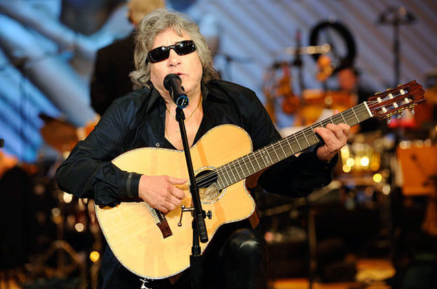 Happy Birthday to Jose Feliciano, 75 today 