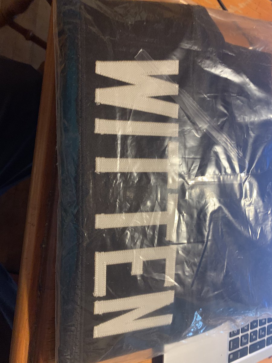 BWeissFS's tweet photo. Last giveaway before the regular season kicks off! Retweet this and follow me to win this Jason Witten signed jersey!! Will pick a winner before kickoff Sunday! #RaiderNation https://t.co/aLDwV0R0dl