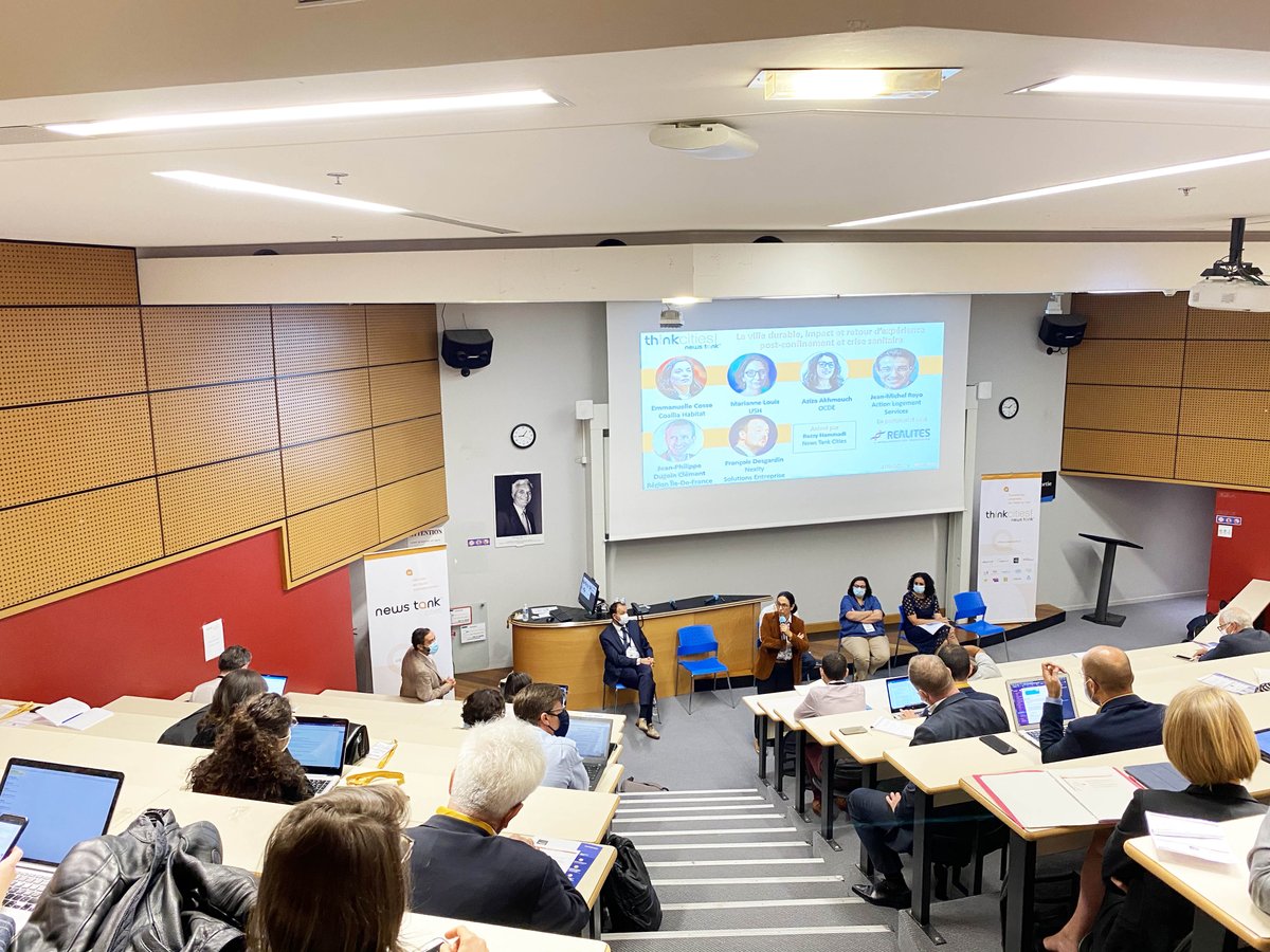 DevinciExec's tweet photo. 👏Retour sur le #succès de la 1ère édition de #Thinkcities à l'#ILV dans le respect des #gestesbarrieres 😷. Un événement dédié aux Transitions Urbaines organisé par @ILV_Formations et @NTcities avec @RHammadi . Merci à tous les participants ! #ville #urbanisme #Covid_19 https://t.co/DNtd3ykMm3