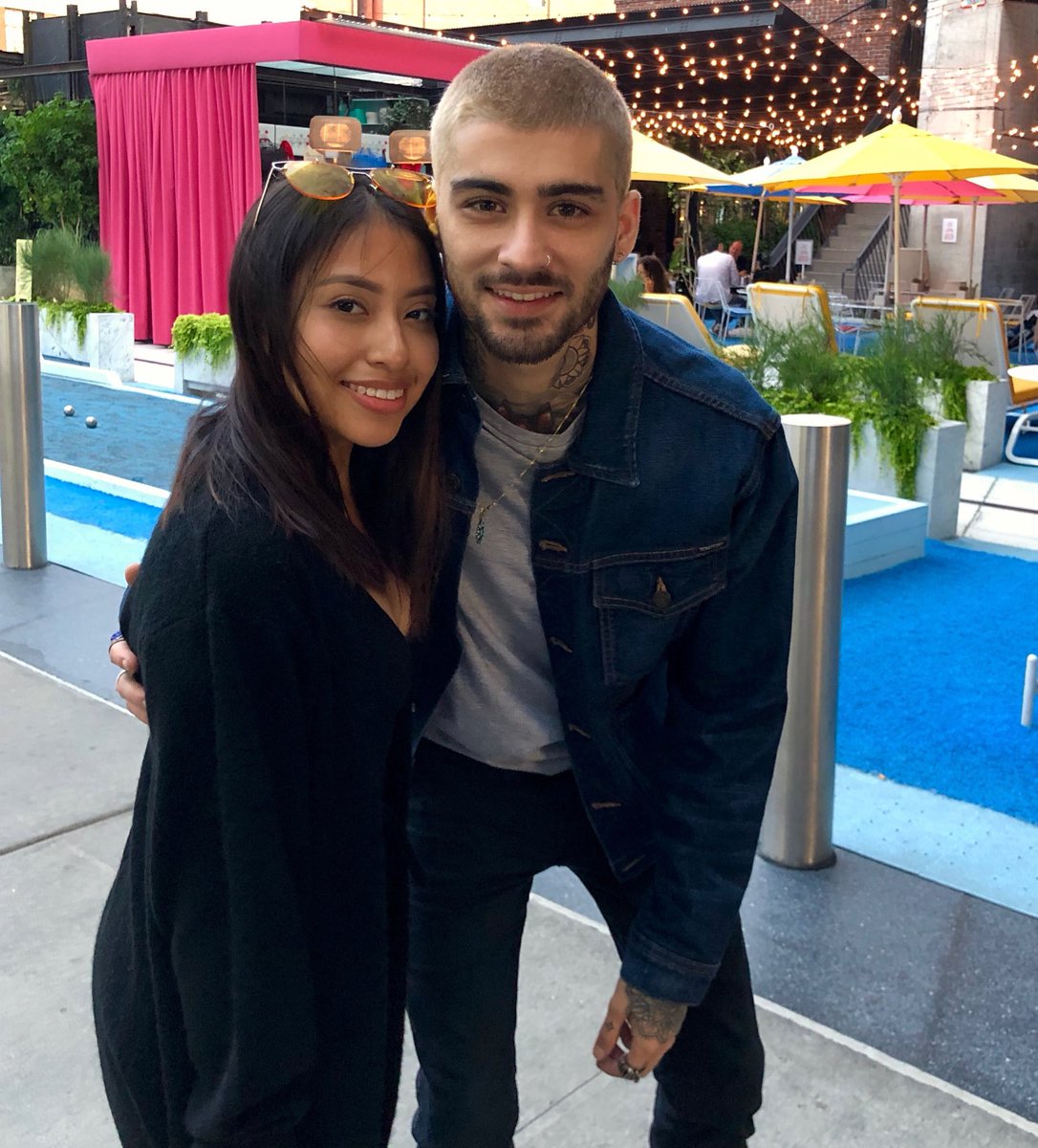 Zayn Malik With Fans