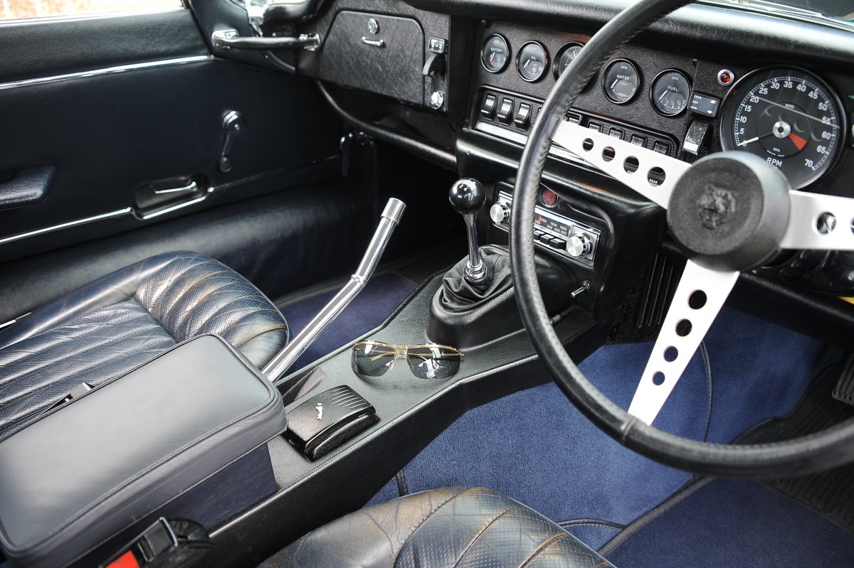 Renaulds in the Jag <a href="/RenauldSunglass/">Renauld Sunglasses</a> @late60srenaissance <a href="/The60sBazaar/">The 60s Bazaar</a>