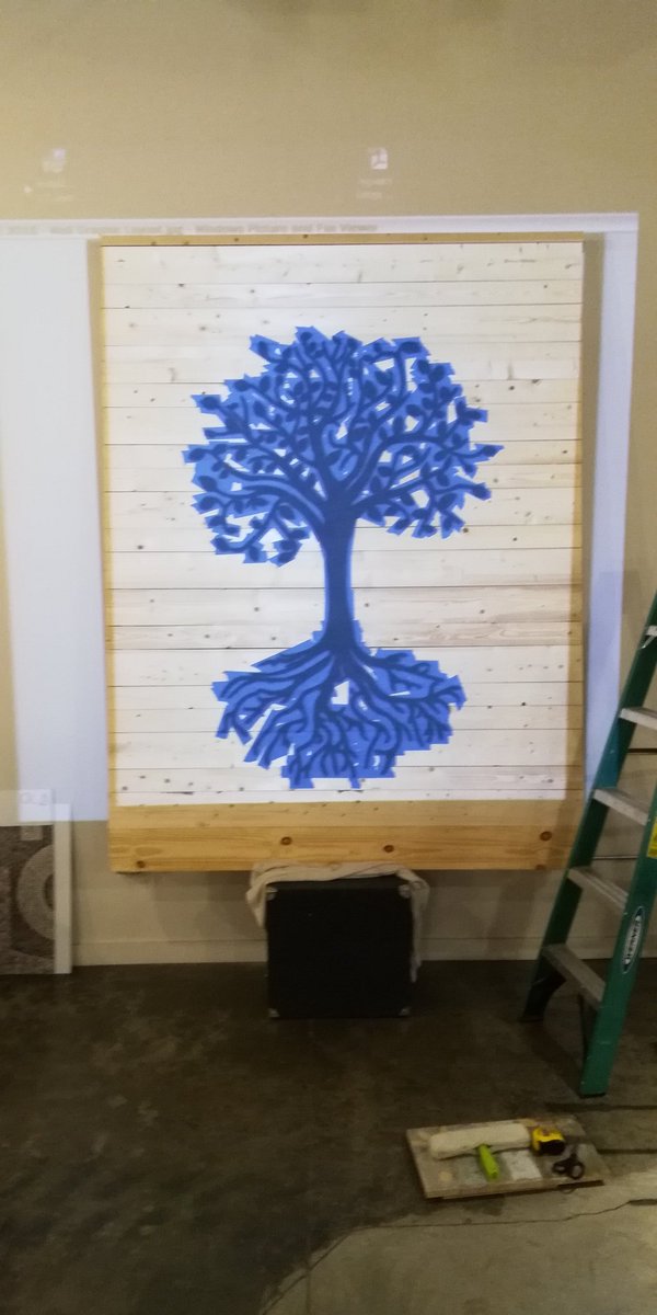 bdotstudio's tweet photo. Getting the divider wall taped and ready for the graphic. #design #interiordesign #bdot #architecture #art #wallart #GraphicDesign https://t.co/1lQD6mZGqu