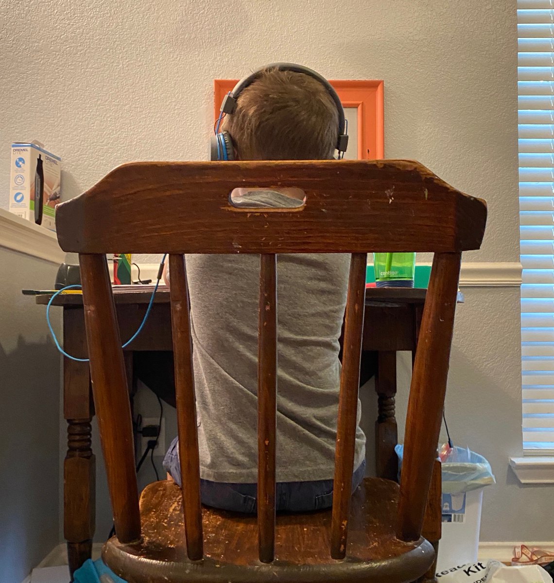 rdocherty's tweet photo. She sailed back around! I think she saw the kid with the "brown" painted dog. I'm pretty sure I heard her whisper, That's not paint. Not sure what she means, but, I'm glad I can finally take all the jungle theme down out of the office. #lordofthekindergartners #mayhaveembellished https://t.co/XTj3hMGedP