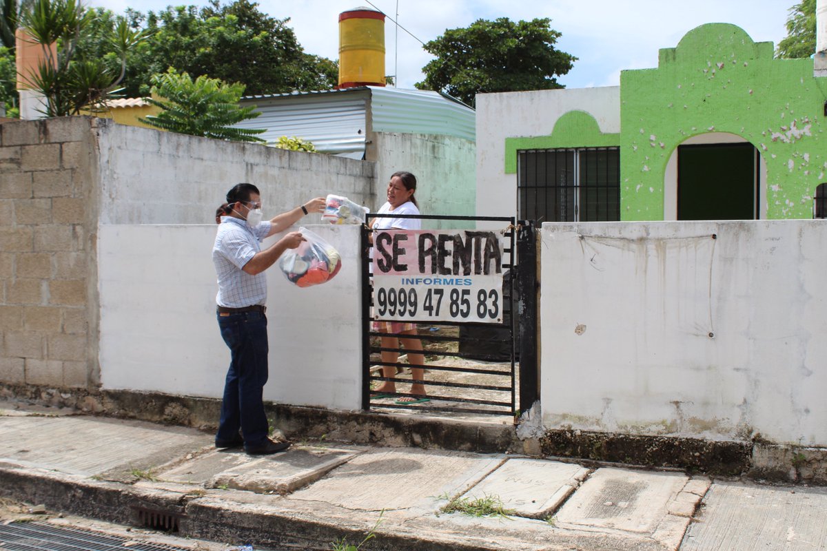 En el 𝗙𝗿𝗮𝗰𝗰. 𝗝𝘂𝗮𝗻 𝗣𝗮𝗯𝗹𝗼 𝗹𝗹, los vecinos conocen bien que la mejor forma de salir adelante es permaneciendo unidos y solidarios. Los visitamos para entregarles apoyos y llevarles palabras de aliento. Sumemos voluntades y actuemos juntos. #MastersYucatán