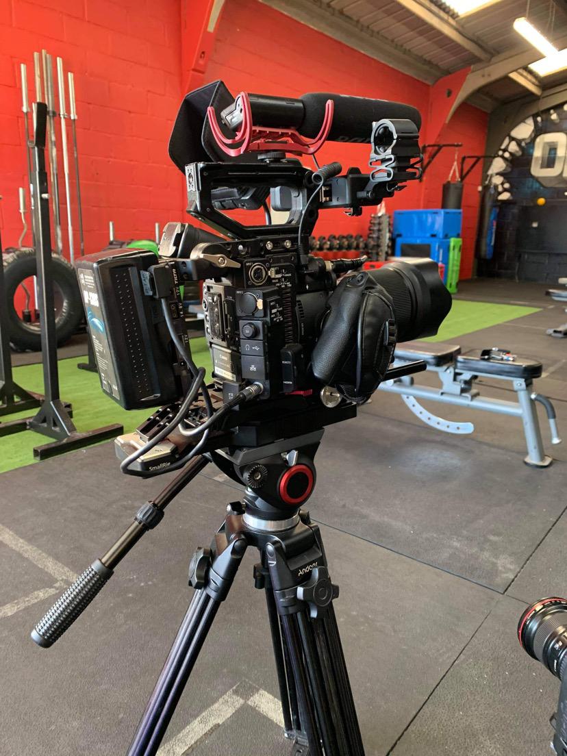 ProfileDigital's tweet image. Great evening last night over at Old School Strength &amp;amp; Performance filming a promo video! 💪🏼

Keep your eyes peeled on their socials for the finished video 👀

#promovideo #marketing