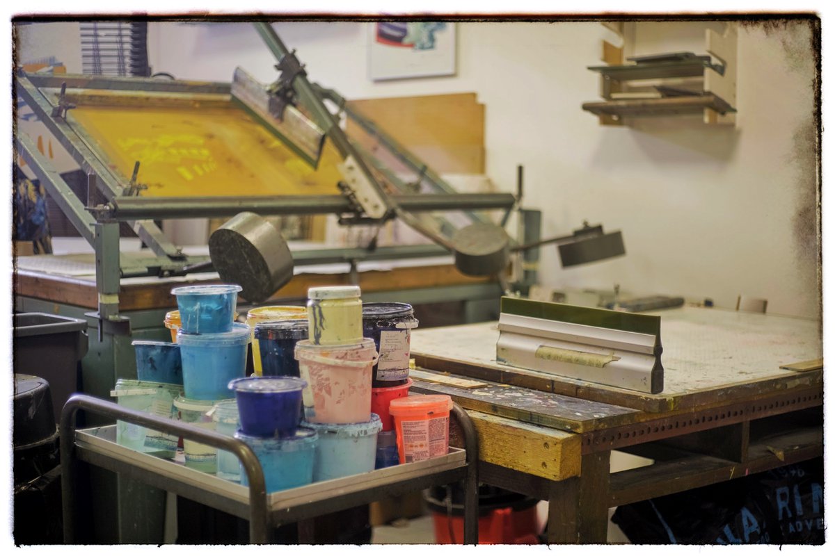 We're excited to be back in the studio working on some new projects which we hope to reveal soon. Visit our webshop to see our current #screenprint range or grab yourself a #workshop pack. 

underwaystudio.com/shop