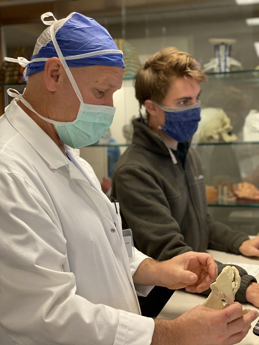 JayMorris_MD's tweet photo. Engineers becoming part of the clinical team makes treatments possible in real time. @hunterdickens9 works closely w/ Dr Mark Morrey @MayoOrtho to provide custom #3Dprinted surgical guides for complex #shoulder reconstructions manufactured in house. #orthotwitter @MayoInnovation https://t.co/2AGDqUufqy