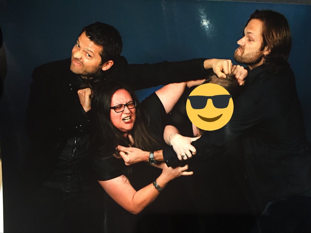 Not only  #ThankYouSupernatural for everything in previous tweet, but thank you to my faves for being actual good human beings that are genuinely fun to be around.