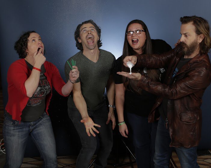 Not only  #ThankYouSupernatural for everything in previous tweet, but thank you to my faves for being actual good human beings that are genuinely fun to be around.