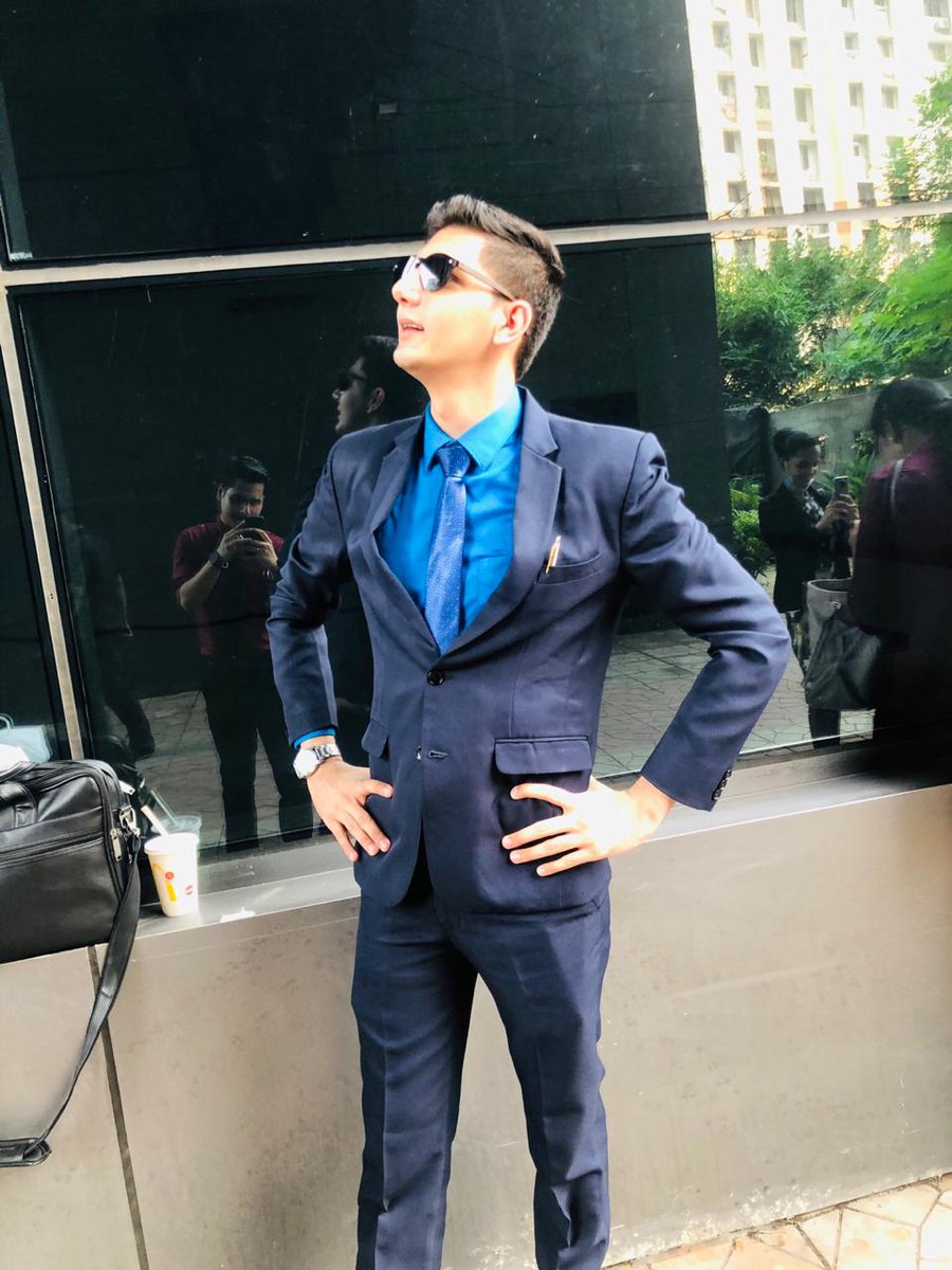VDumbani2's tweet photo. @akshaykumar Paisa laya? https://t.co/XMt9D0tAVM
