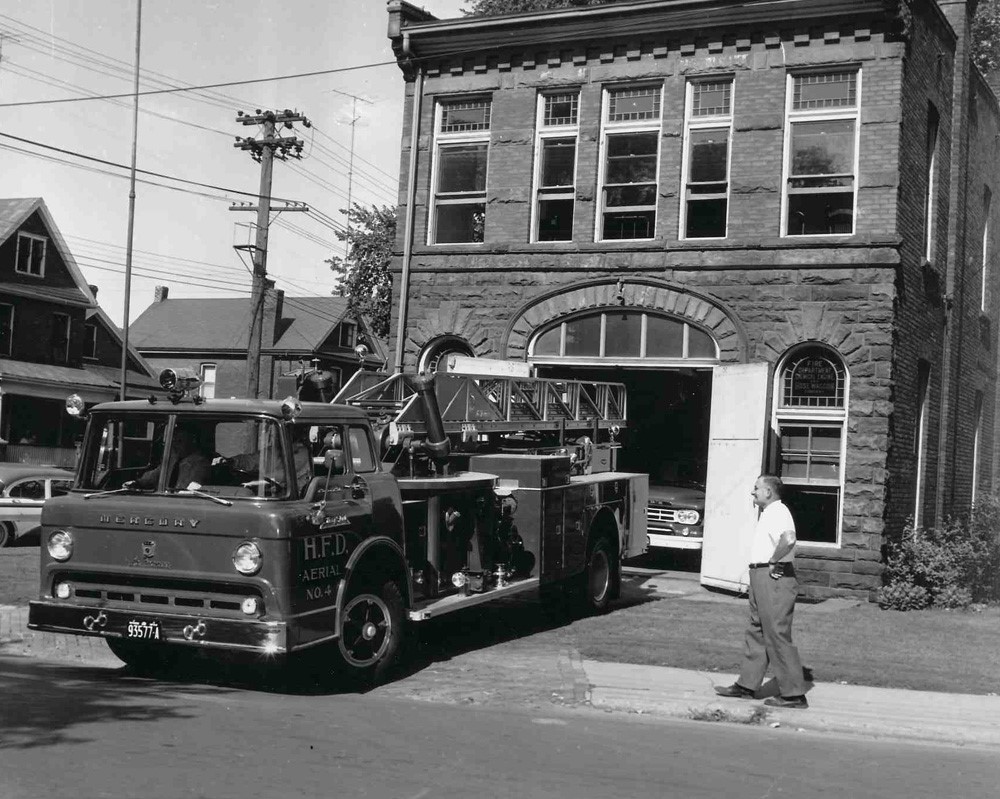 HamiltonFireDep's tweet photo. On January 1, 1902, the HFD opened the Sophia Street Station (Strathcona Avenue). This station remained operational until August 1959 when the current Station 11 was built on Ray Street South. #ThrowBackThursdays #HamOnt #StrongForYou https://t.co/kBVHk8RHd7