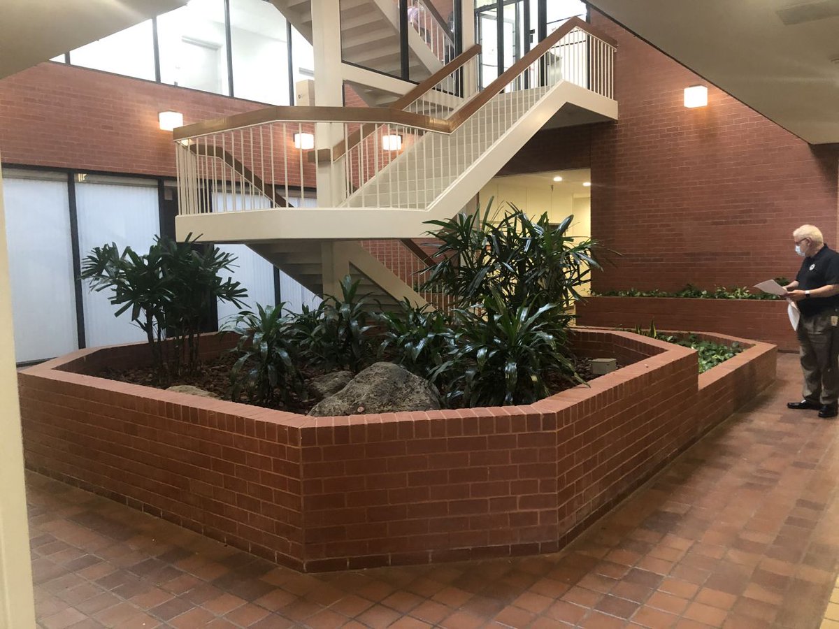 IntegratedPS_US's tweet photo. IPS is pleased to announce signing a lease for an additional 9,000 SF of space in Rockville, MD. This expansion will help the growing need of our clients and supporting technologies in response to the current pandemic. #PPE #Viraltesting #IntegratedPharmaServices #MaskTesting https://t.co/9pRgAZZclK