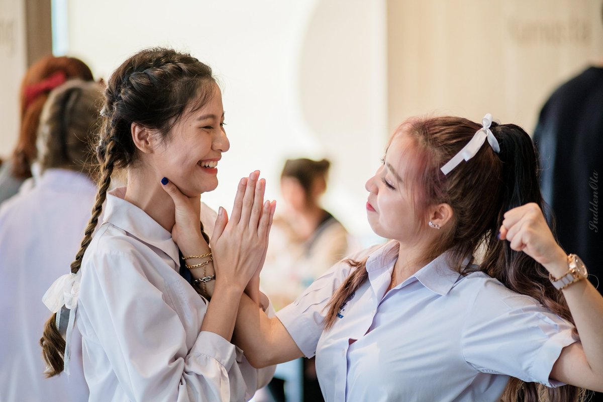 SuddenOta's tweet photo. เหตุการณ์ต่อจากโพสต์ก่อนหน้า 😂🤣

#SnowployAMERYU #JennieAMERYU #AMERYU #SnowploySOta #JennieSOta #HoukagoChekiKai https://t.co/Btj26Yc7qG