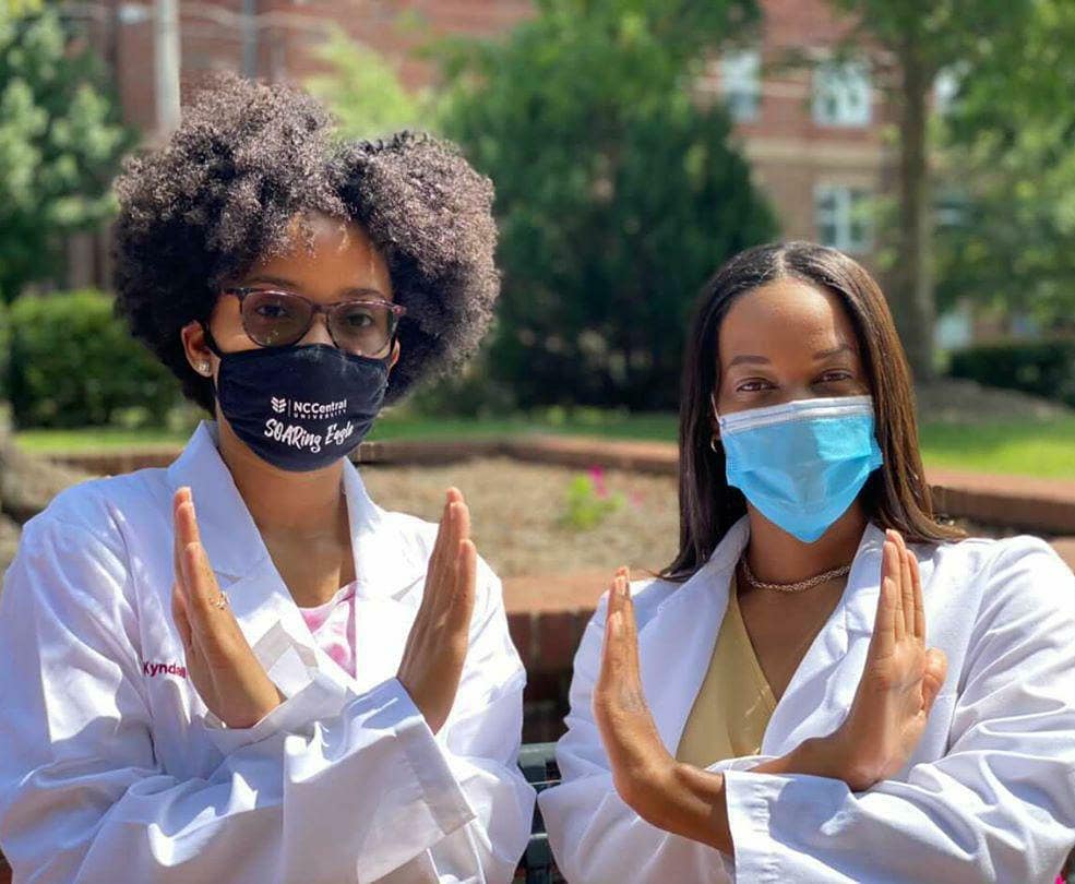 TheHBCUSTEMulUS's tweet photo. Congratulations to our Lab Coat Giveaway winners!
The lab coats were hand delivered by our Founder, @iamEishaC .
#blackgirlmagic #hbcupride #hbcugrad #blackinstem #blackinbio #blackinchem #blackinneuro #blackinengineering #womeninstem #womenempowerment #nccu #blackwomen https://t.co/XmoisCdVqI