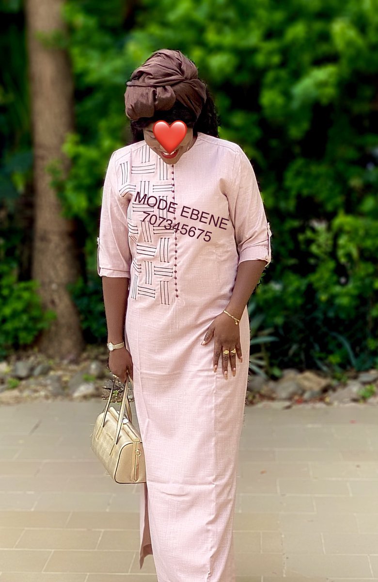 Modeebene's tweet photo. Made in Sénégal by MODE EBENE #modesenegalaise #dakar #sagnse #sagnsesenegal #dakarlive #dakarbuzz #dakar221 #modeebene #madeinsenegal #mali #Gambia #Guinee #seneweb #senegal #teem224 #Seneweb #kebetu #madeinafrica #lesplusbellesfilles https://t.co/FQwqhVUpGS
