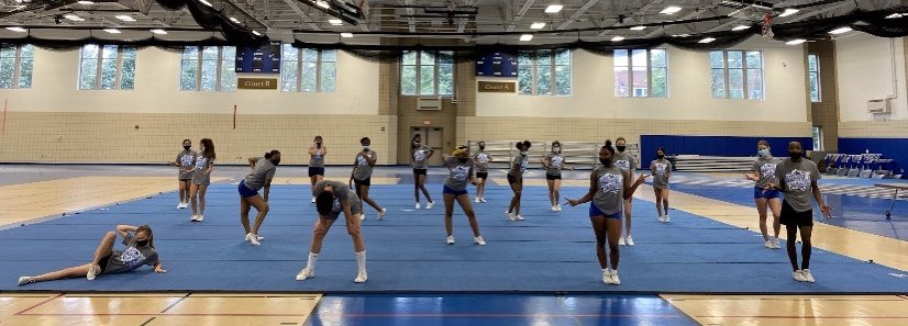 Striking a pose because our first week of fall contact is done! What an awesome group! ✨ 

Today is your last day to sign up for cheerleading fall contact days! Sign up at il.8to18.com/jolietcentral to join these crazy kids! #SteelmenStrong 🔩🔩