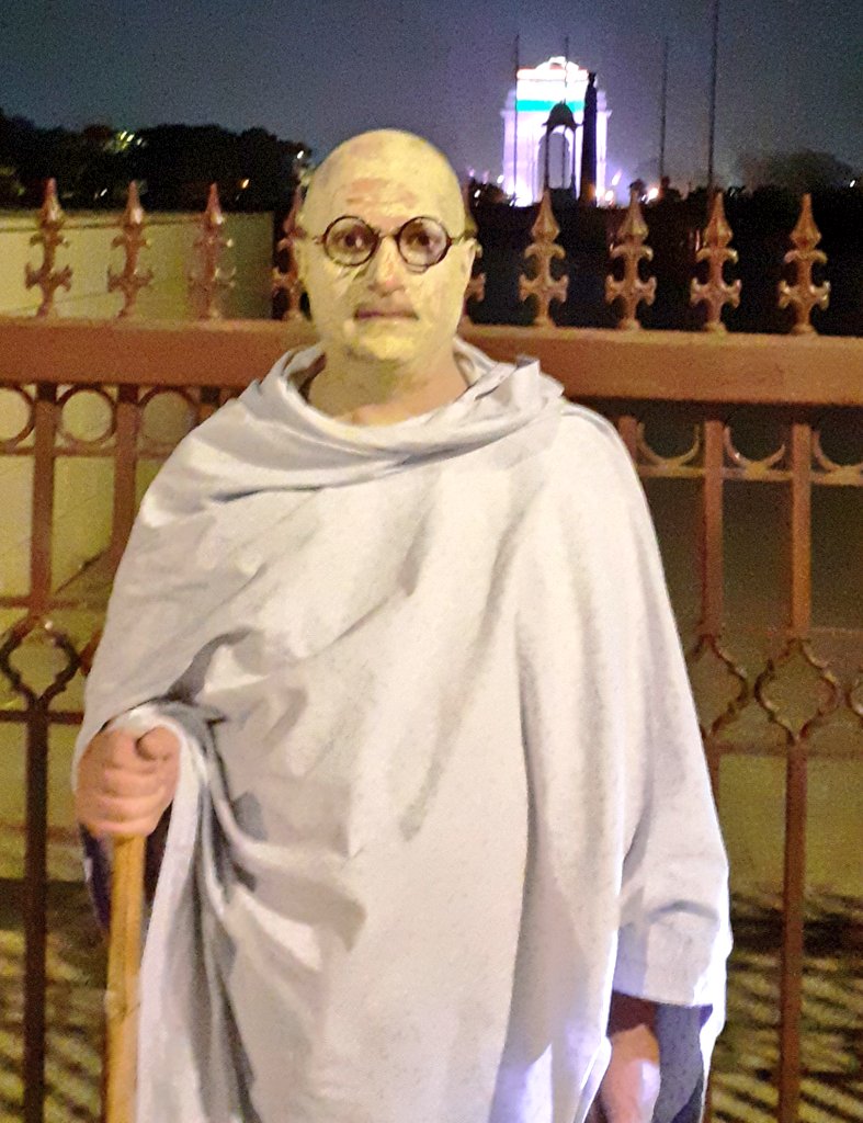 NcrParents's tweet photo. #STUDENTS_WAITING_FOR_JUSTICE_MOE 
#NEET

Want to BLESS Children,
BLESS them with JUSTICE. 🙏

Parents @ INDIA GATE

@PMOIndia @EduMinOfIndia

@anubha1812 @bobby_sukhpal @adv_prateek0908
@LicypriyaK 
@VKVishnoi2
@ArvinderSoin 
@ArvindChaturved 
@ParentsGurgaon 
@DelhiparentsDPA https://t.co/rxTi7AXNxv