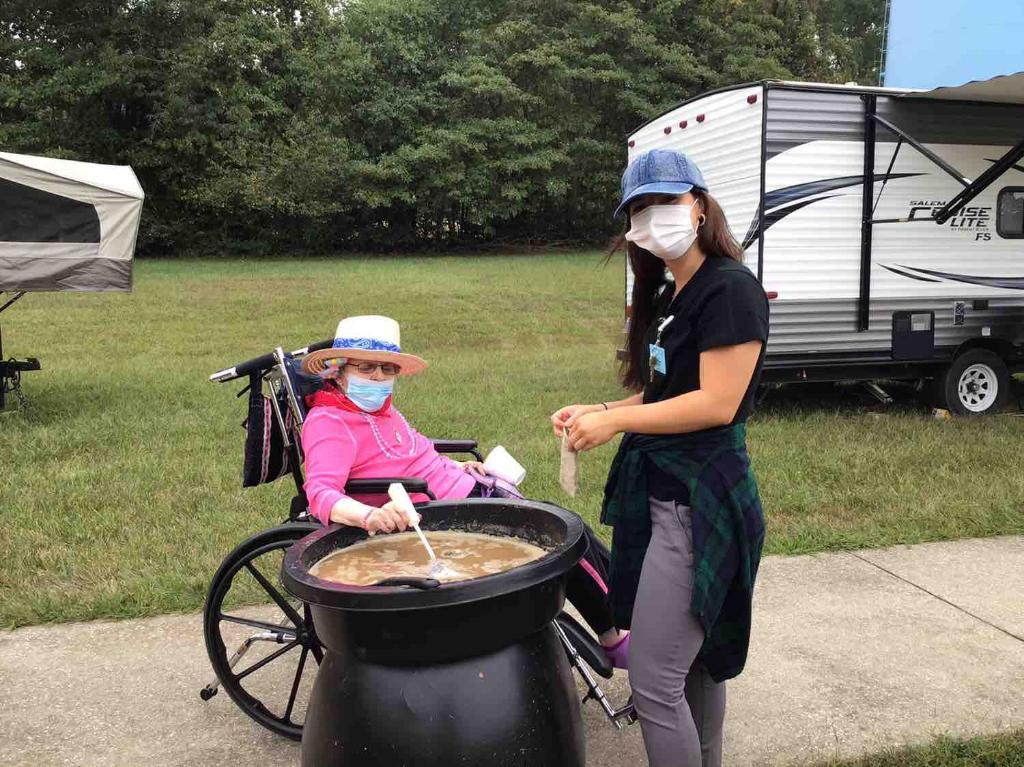 OwenValleyHC's tweet photo. Our morning excursions were a blast for residents. We mined a lot of gold, patiently waited for the fish to bite, &amp; honed in on our shooting skills!
#TrilogyCampIn https://t.co/WwMlHSJLIy