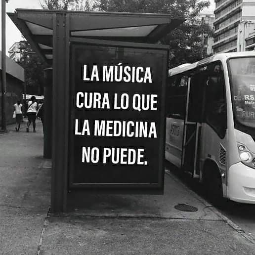 PERIOMI's tweet photo. 🎶🎶🎶🎉💃  Bonito jueves ❣️ https://t.co/rSVweOkRSi