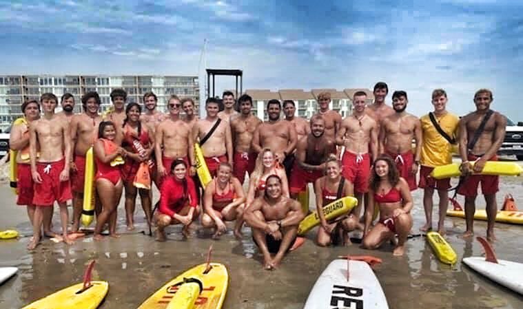 bf_rentals's tweet photo. A big shoutout to the @cityofcc beach rescue team here in @VisitCCTexas They keep a safe eye out and patch up a lot of beach goers. #beachlife #lifeguards #visitcctx. ##jetskicctx #shadecctx https://t.co/AimBuMvbgi