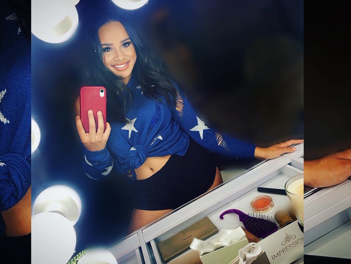 JennaLeneJ's tweet photo. It’s Kickoff week and I know I’m ready for some football🏈. We are so excited @NFLAlumni has teamed up with @impressionsvanity to help our NFL Alumni Cheerleaders stay sassy & classy even though we are “retired” from the field.
#ImpressionVanity #NFLAlumniCheerleader #NFL https://t.co/FTSlp0vMIJ