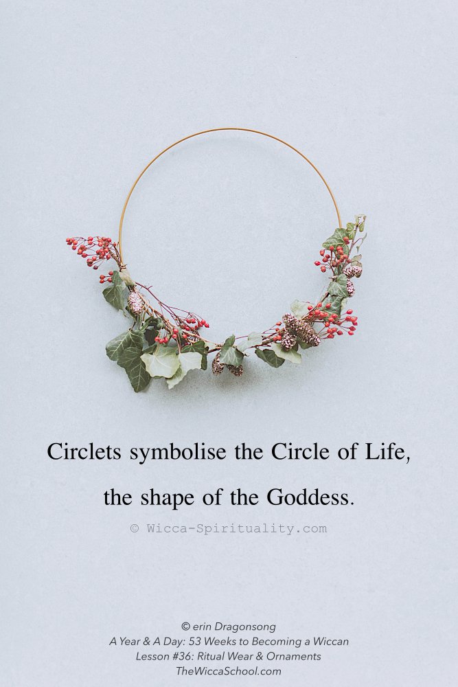WiccaSpirit's tweet photo. From Lesson #36: Ritual Wear & Ornaments
A Year & A Day: 53 Weeks to Becoming a Wiccan
#WiccaSchool #Wicca #Circlets
https://t.co/MLsocGxqtL π https://t.co/mUpmVuUjoM