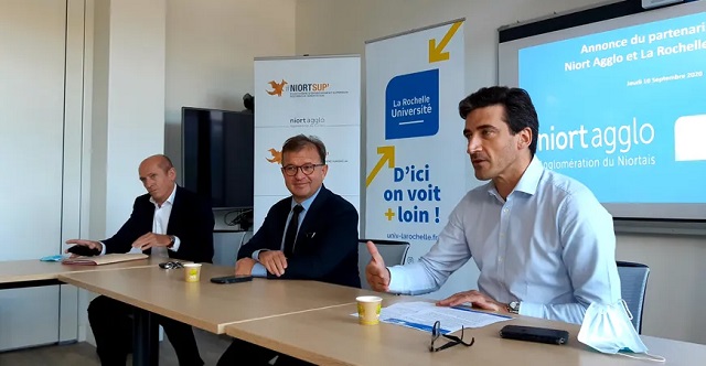 niort_tech's tweet photo. L'@UnivLaRochelle ouvre à Niort deux formations dans le domaine du numérique lors de cette rentrée 2020. https://t.co/l1jaLfNZIg https://t.co/DSz6NjZ7C3