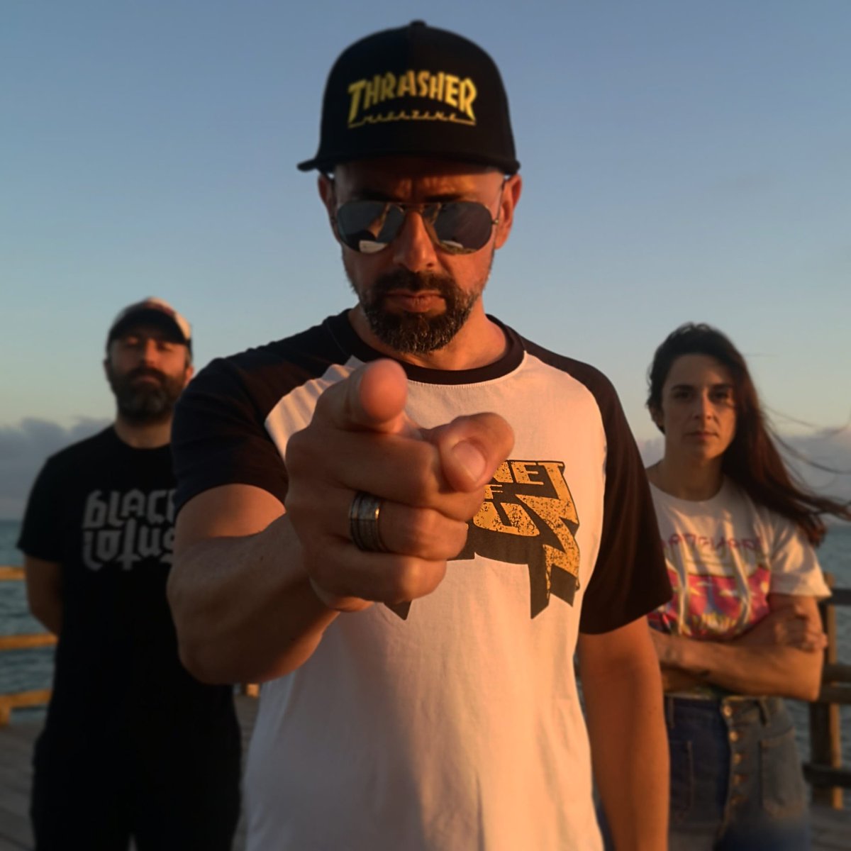 TaunusMusik's tweet photo. Mañana abrimos preorder de "The White Planet Patrol" de Horizon y estrenamos web a la vez!!!
Pasen y vean!!
🦉https://t.co/KeC3upk8oz  #LP #NewLP #cd #vinyl #TheWhitePlanetPatrol #Horizon #rock #stonerrock #spacerock #psychedelic #alternativerock #eastcoastrock @Horizonrockband https://t.co/C5vuWnpotp