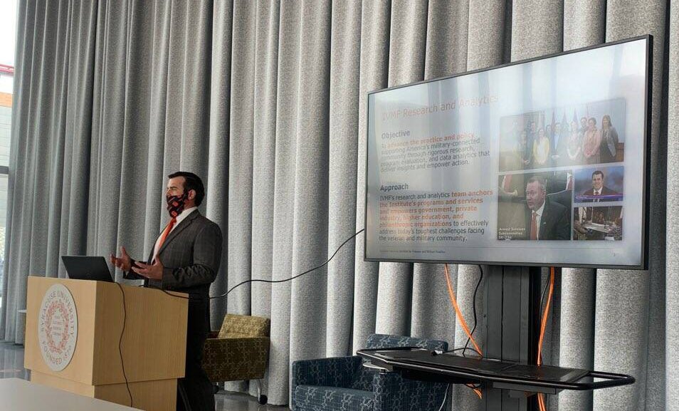 SyracuseOVMA's tweet photo. Today was our first socially distant @SUVetsAffinity monthly meeting! It was great having @NArmstrongIVMF here to tell us about the powerful impact @IVMFSyracuseU research has had on policies for #veterans and military families. #BestPlaceForVeterans https://t.co/9vOqCLIIuH
