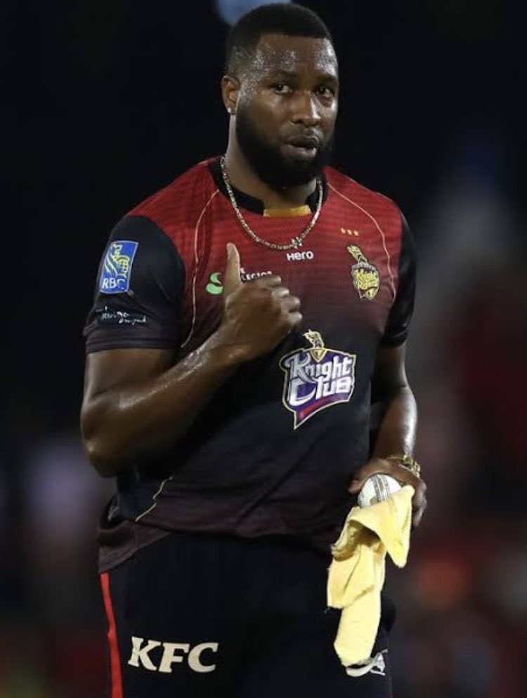 Cricket_Nanee's tweet image. ‘BRAVO’ Pollard 
No Narine and Dwayne not able to bowl a single over, Kieron ‘leading’ the bowling with 4-0-30-4. Will it be a TITLE winning spell ⁦@StarSportsTamil⁩ #CPL2020 #CPLFinal ⁦@TKRiders⁩