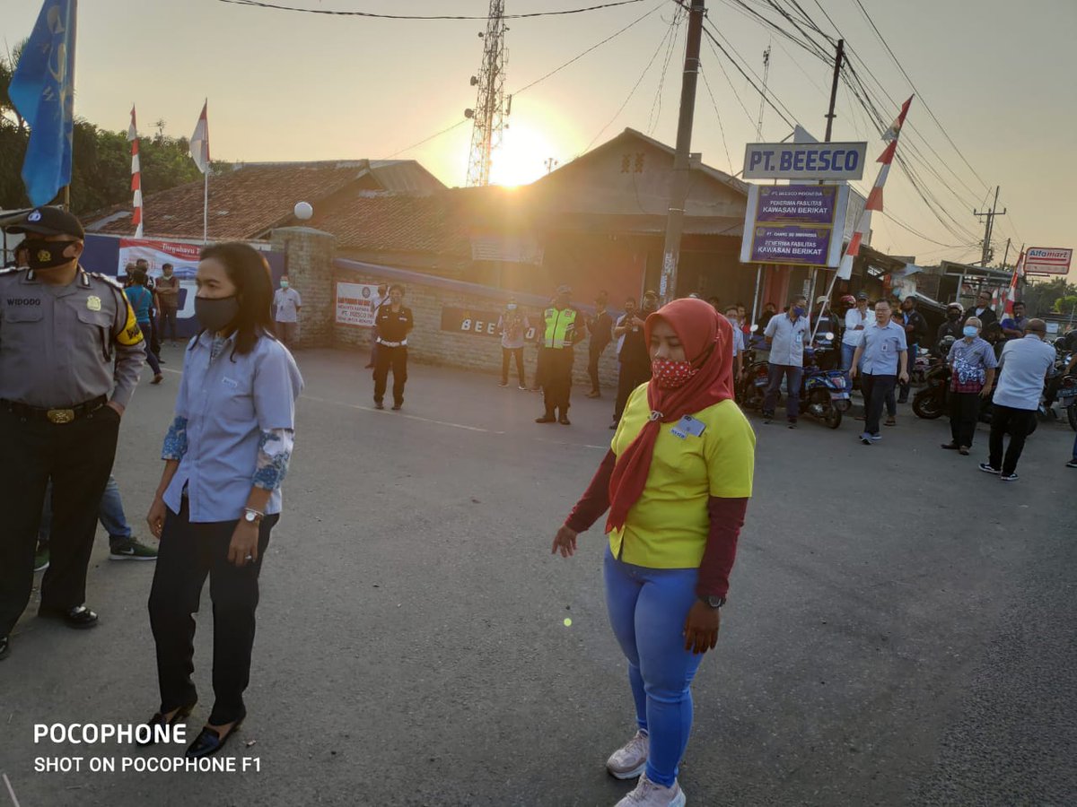 BciSpm's tweet photo. Fir'aun membuat peratran agr smua orng patuh dn menyembhnya,walaupn dia tau dia bkan TUHAN begitulh cara PENJAJAH untuk menutupi kebiadabnnya dg mmbuat atran/peraturan yg tdk mngkin bsa di patuhi scra sukarela untk bsa membantai siapa sja,dg alasan PEMBANGKANG. https://t.co/q0H6FqQZ7R