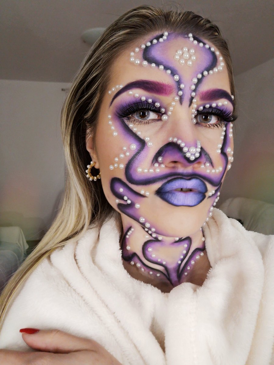 <a href="/__dollbeauty_/">Doll Beauty</a> Maybe me? 👉👈 🙈
<a href="/__dollbeauty_/">Doll Beauty</a>