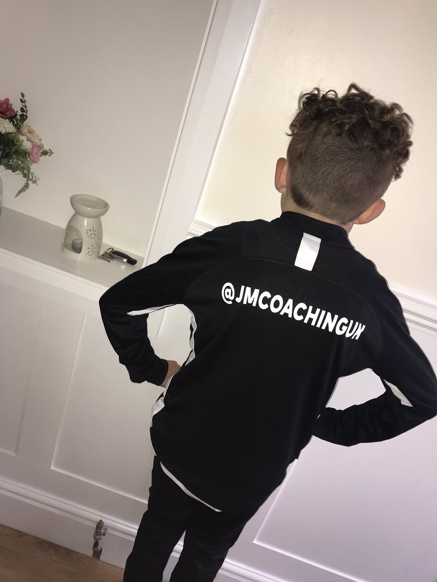 Daniell35830961's tweet photo. Regan looking cool in his new @JMCoachingUK training kit 💙 @ClearlyBetter_ @DevelopmentsCB https://t.co/LbGcPXKSpD