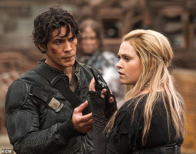 poiumnbo's tweet photo. MY endgame.
#The100 https://t.co/GZwSslc8ly