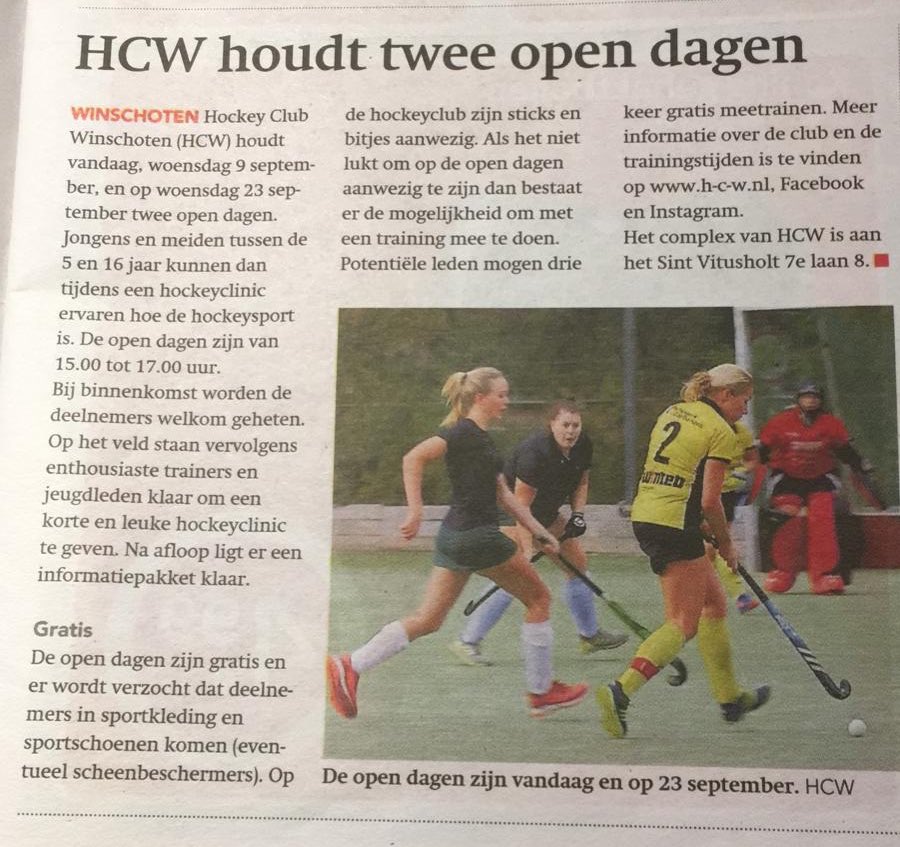 Milouhijlkema's tweet photo. Okee dit was nou ook weer niet nodig maar steiekm wel leuk hoor , 2e week in @het_streekblad  Hihi #dames1 @HockeyclubHCW #oldambt #visserchauffeursdienst #opendag @KNHB_NL #lompenfamous 😅 https://t.co/EYTSlQ8DNc