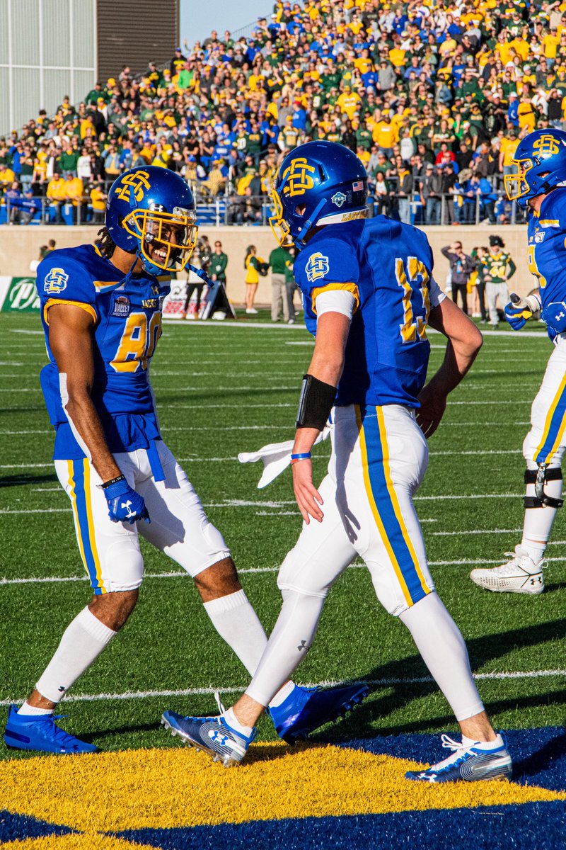 #OneDayForState is TODAY!! Please show your support by donating to the football team, anything is greatly appreciated! spsr.me/xr97